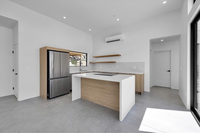 MLS #JT25183395 image #13