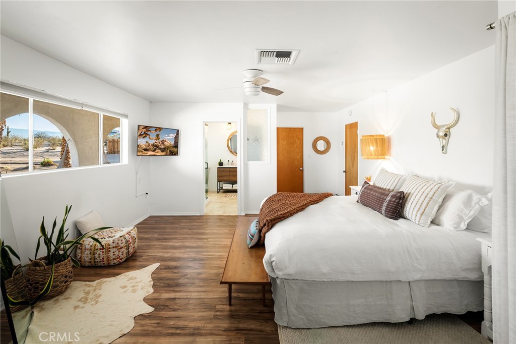 MLS #JT25183689 image #36