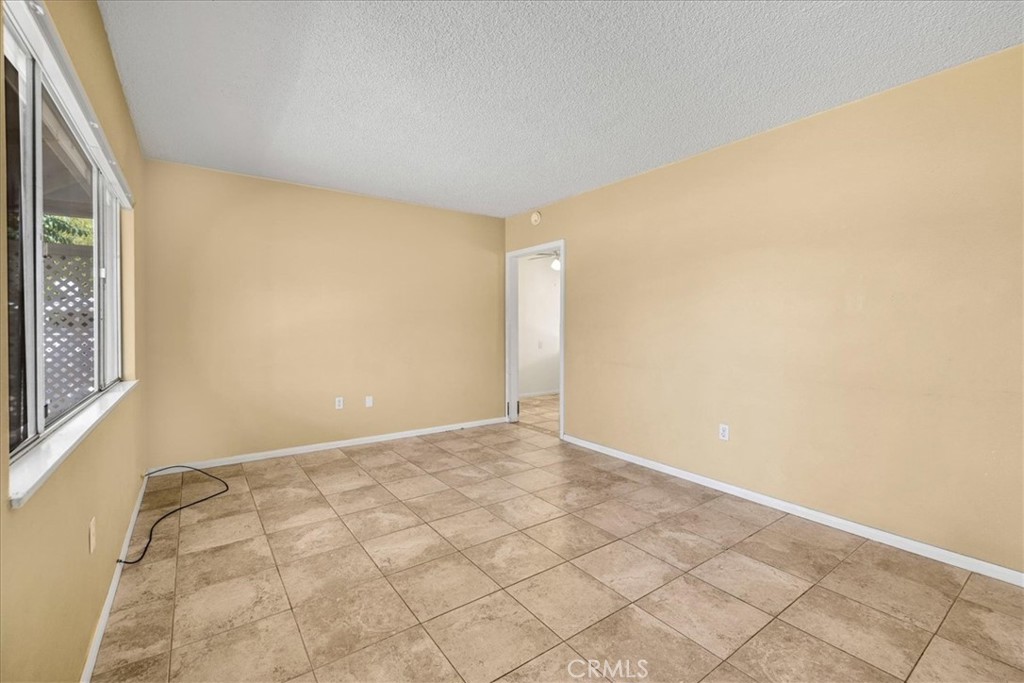 MLS #JT25185209 image #10