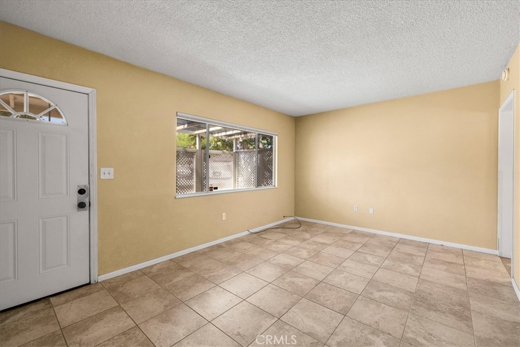 MLS #JT25185209 image #5