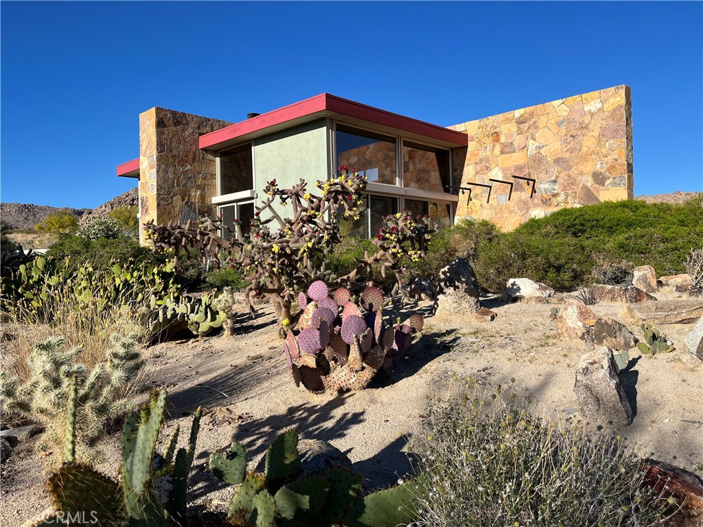 MLS #JT25196231 image #1