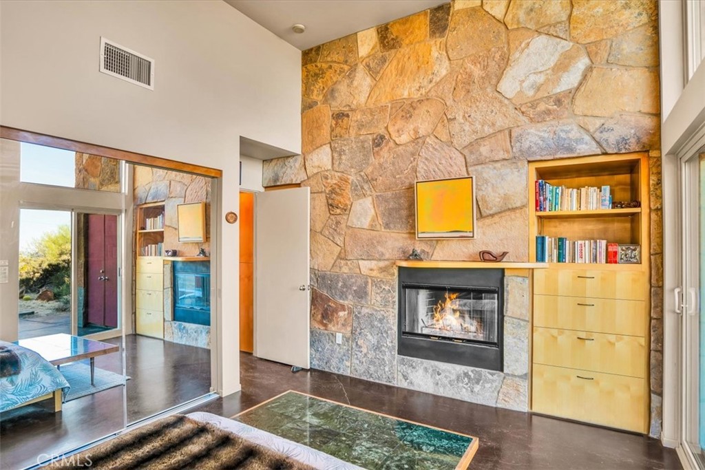 MLS #JT25196231 image #10