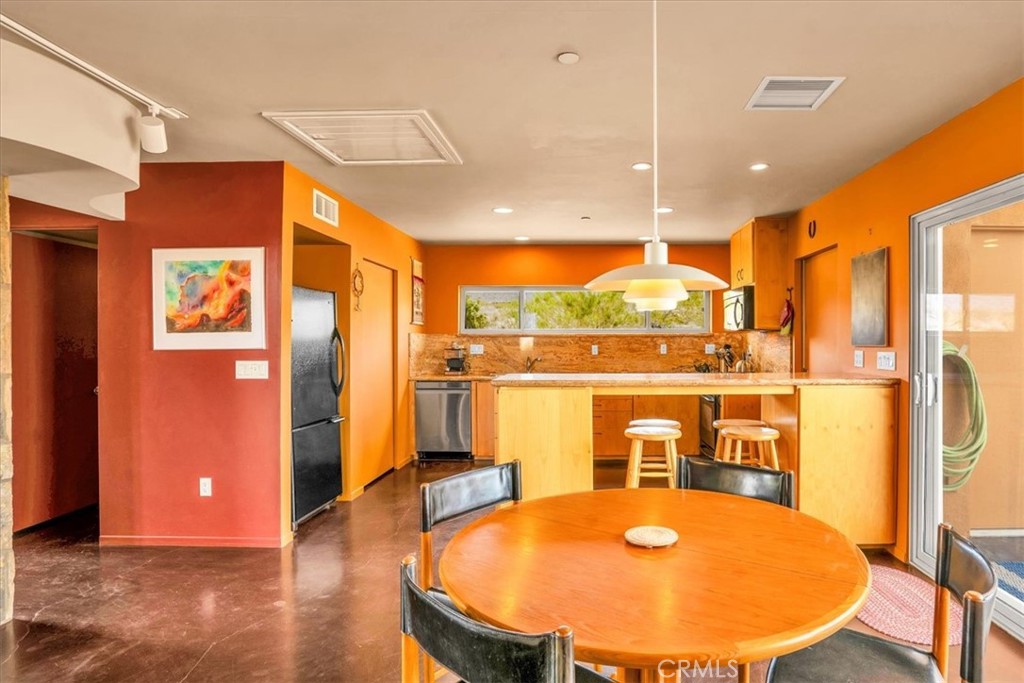 MLS #JT25196231 image #22