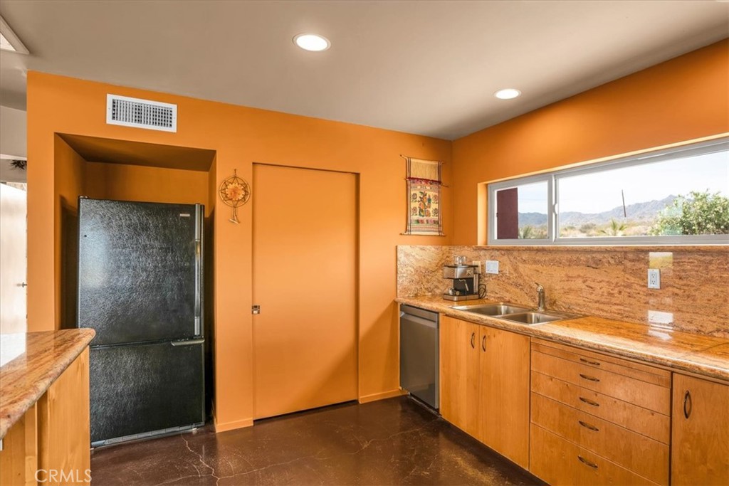 MLS #JT25196231 image #26