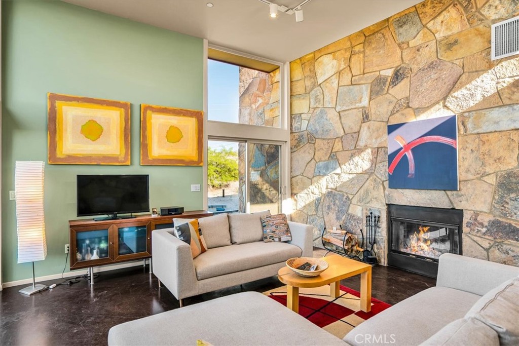 MLS #JT25196231 image #6