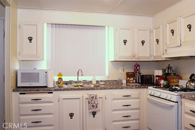 MLS #JT25199379 image #8