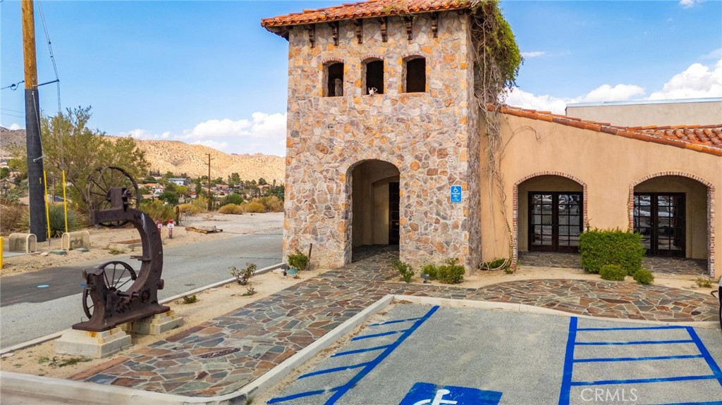 MLS #JT25200485 image #2