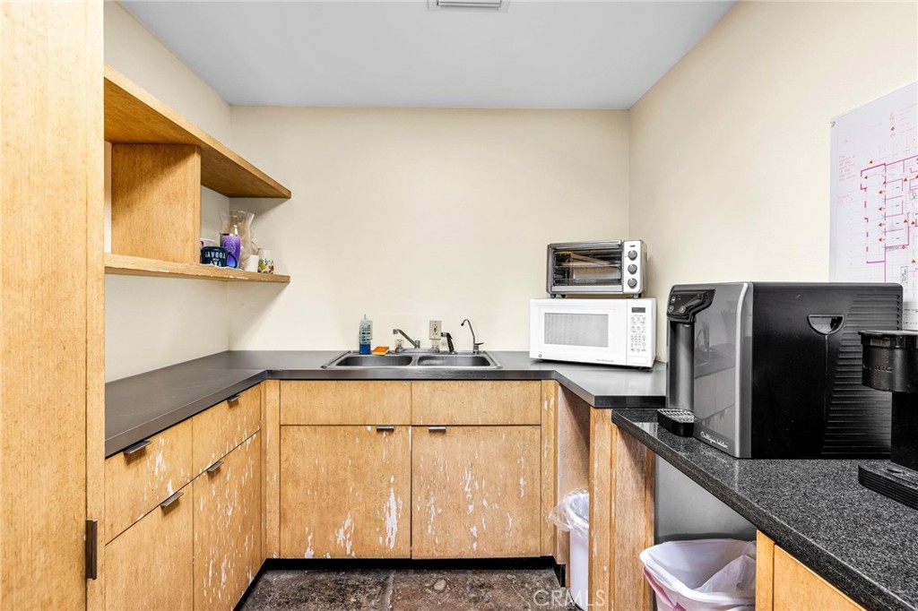 MLS #JT25200485 image #8