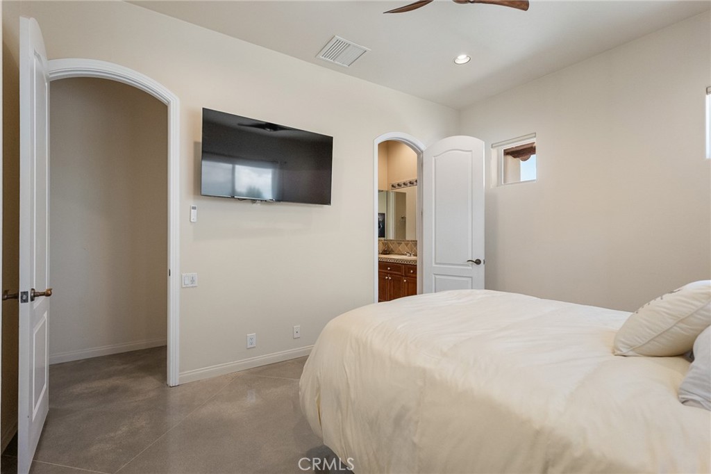 MLS #JT25202884 image #25