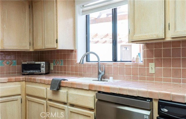 MLS #JT25217338 image #13