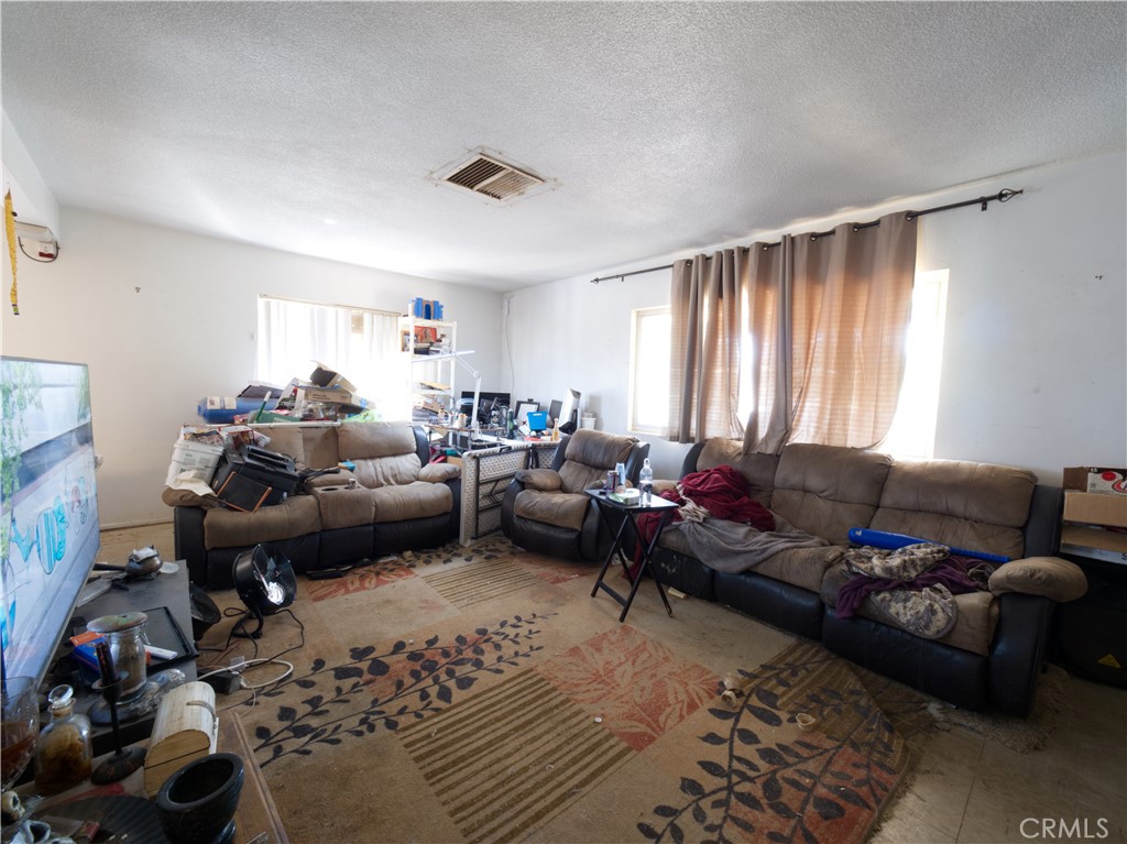 MLS #JT25217588 image #3