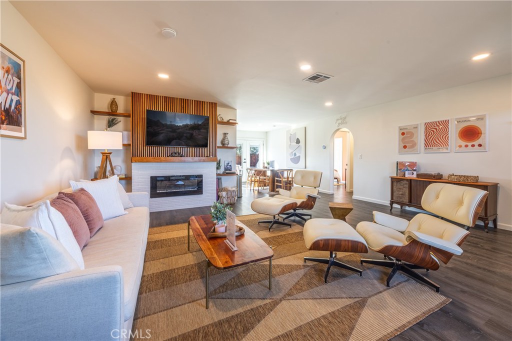 MLS #JT25218464 image #5