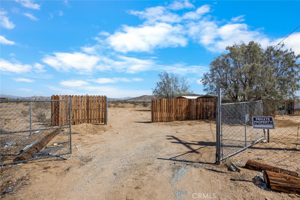 MLS #JT25219366 image #2