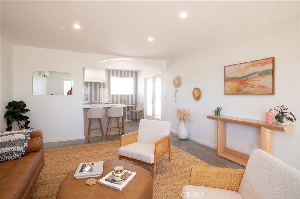 MLS #JT25222363 image #1