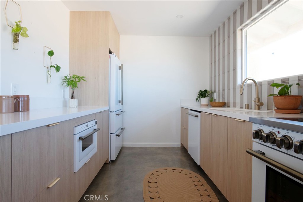 MLS #JT25222363 image #13