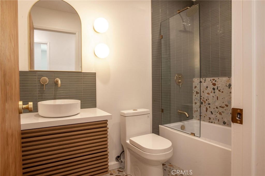 MLS #JT25222363 image #33