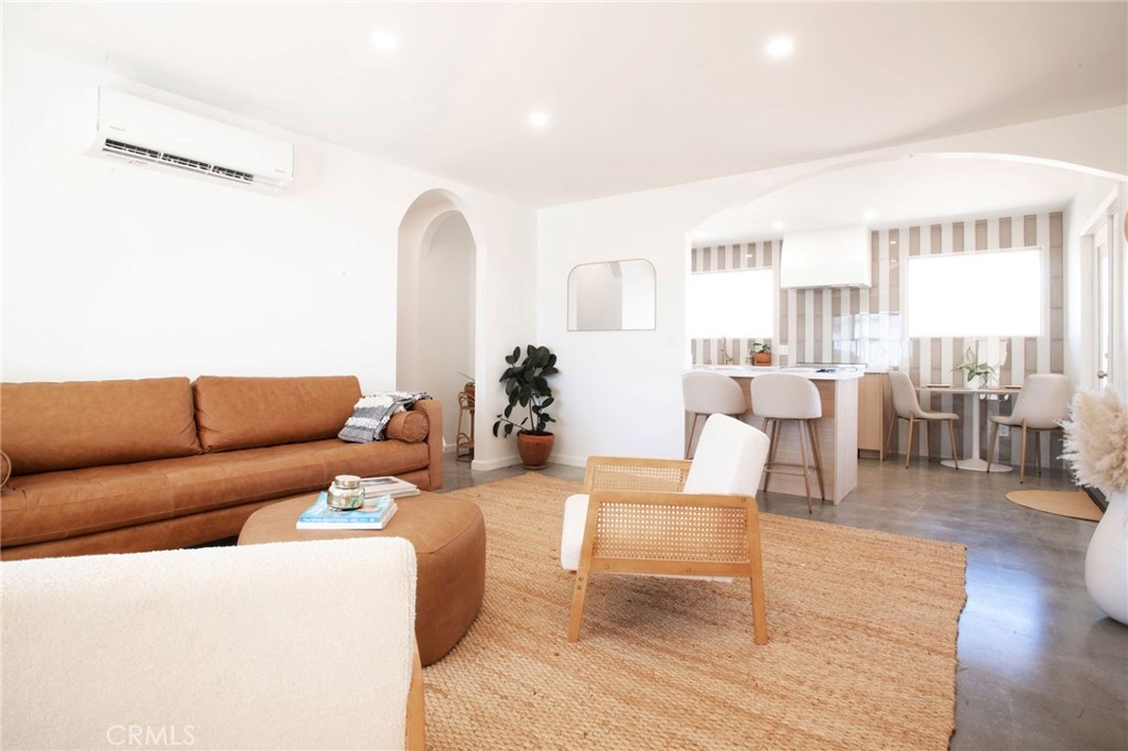 MLS #JT25222363 image #8