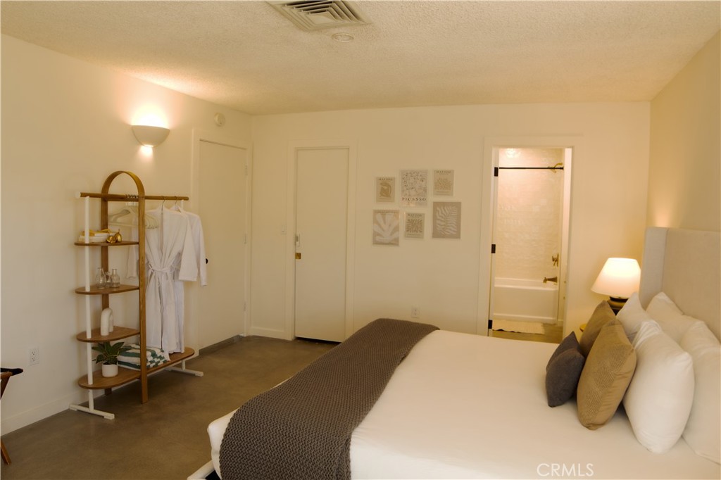 MLS #JT25226288 image #33