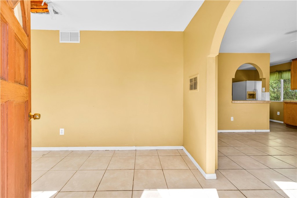 MLS #JT25231768 image #3