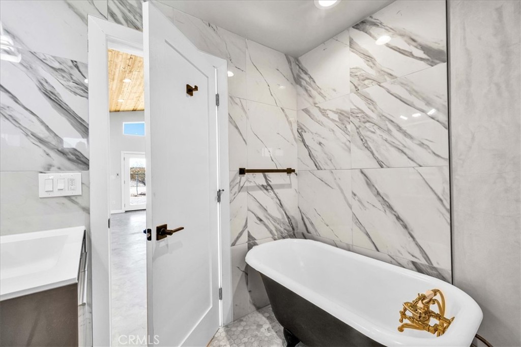 MLS #JT25242299 image #25