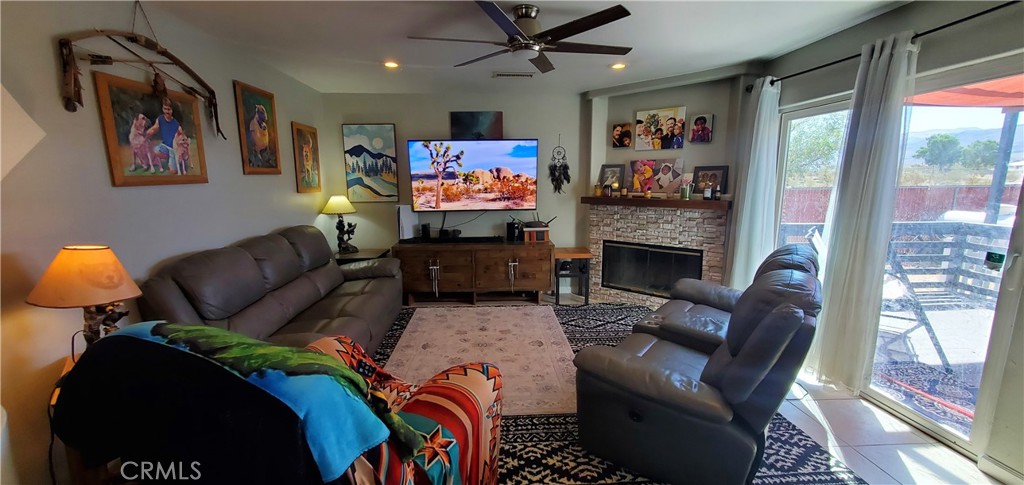 MLS #JT25245386 image #9