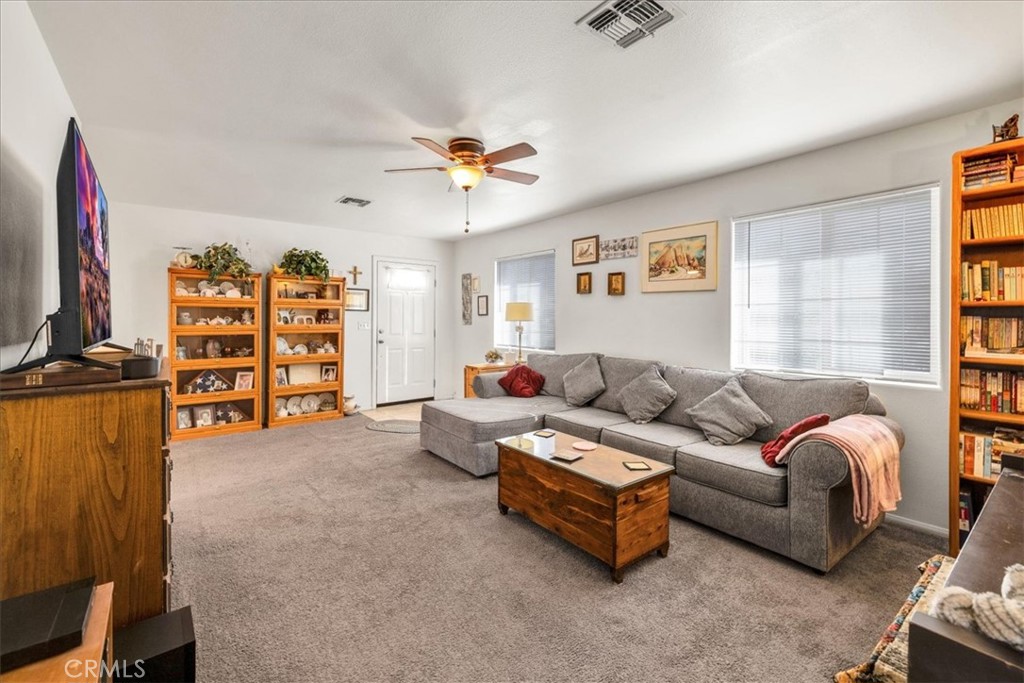 MLS #JT25246821 image #1