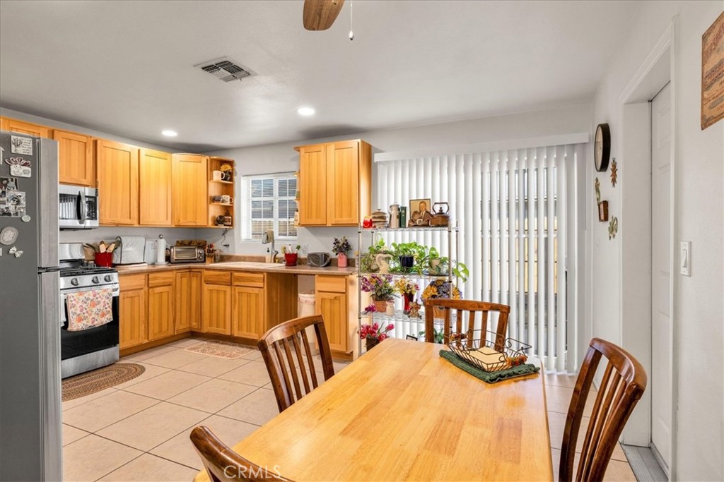 MLS #JT25246821 image #9