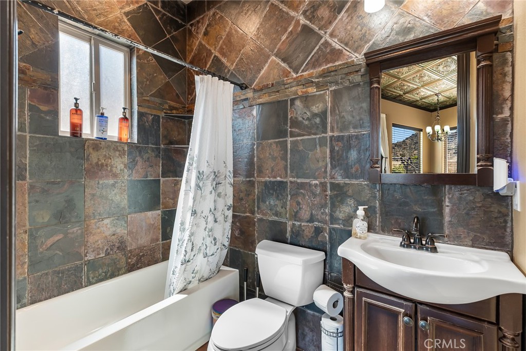 MLS #JT25247622 image #45