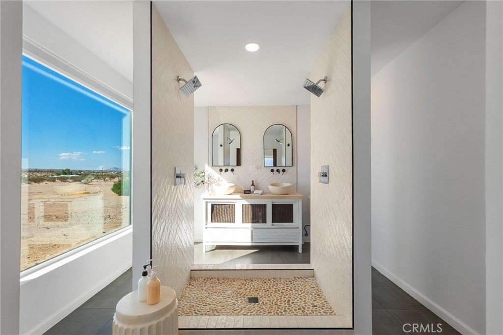 MLS #JT25249211 image #17