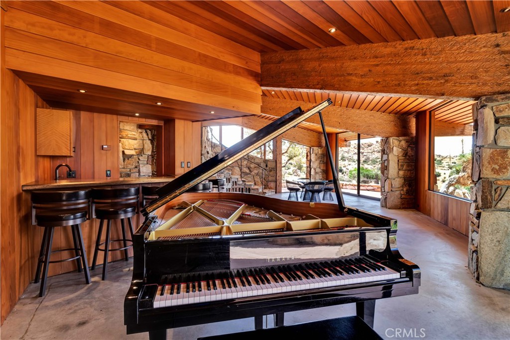 MLS #JT25250360 image #2