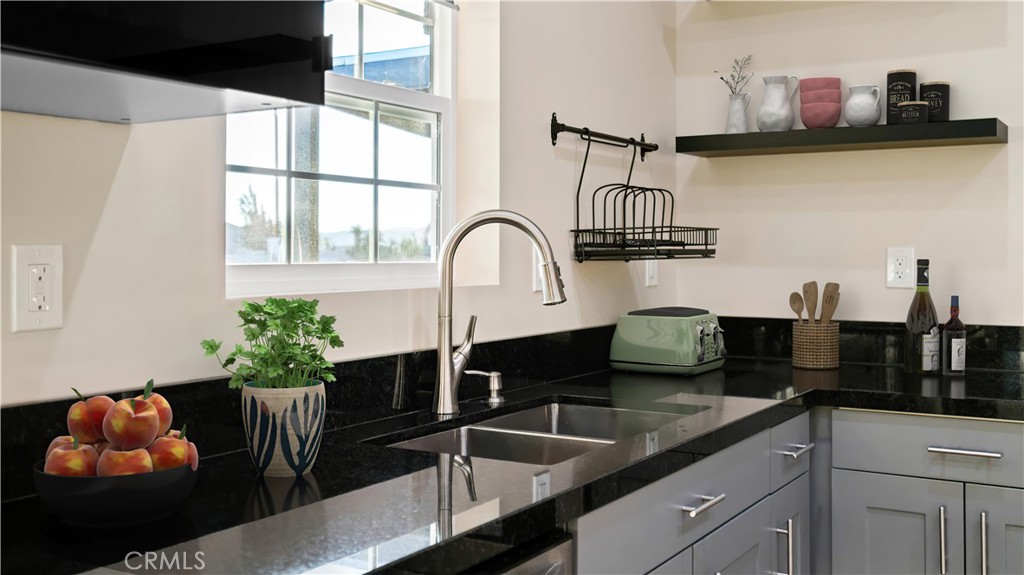 MLS #NP22225386 image #21