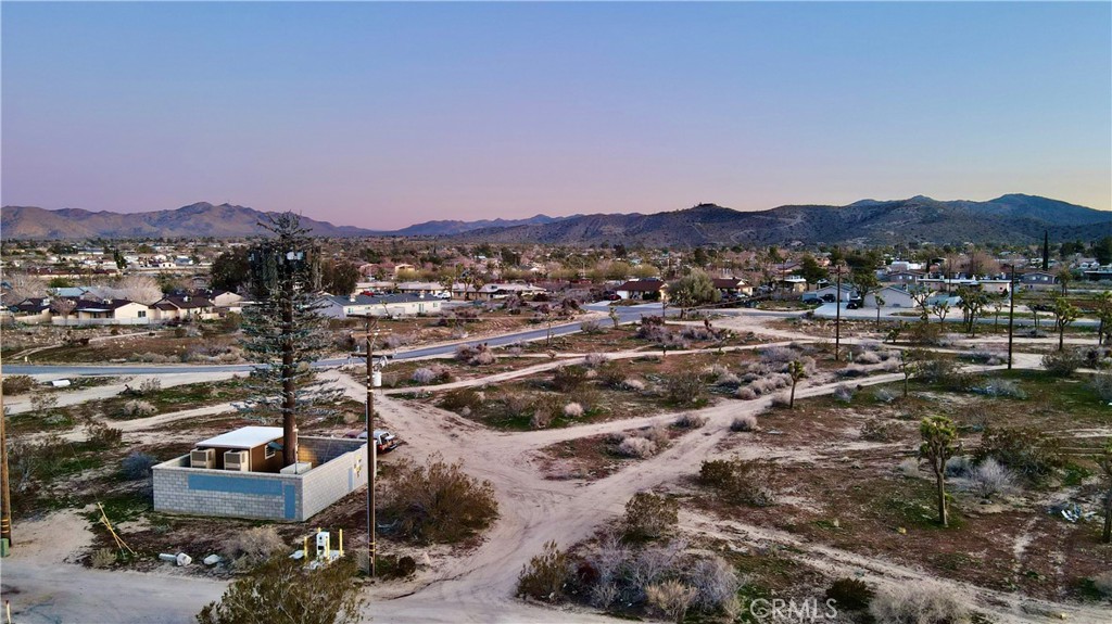 MLS #NP23100972 image #5