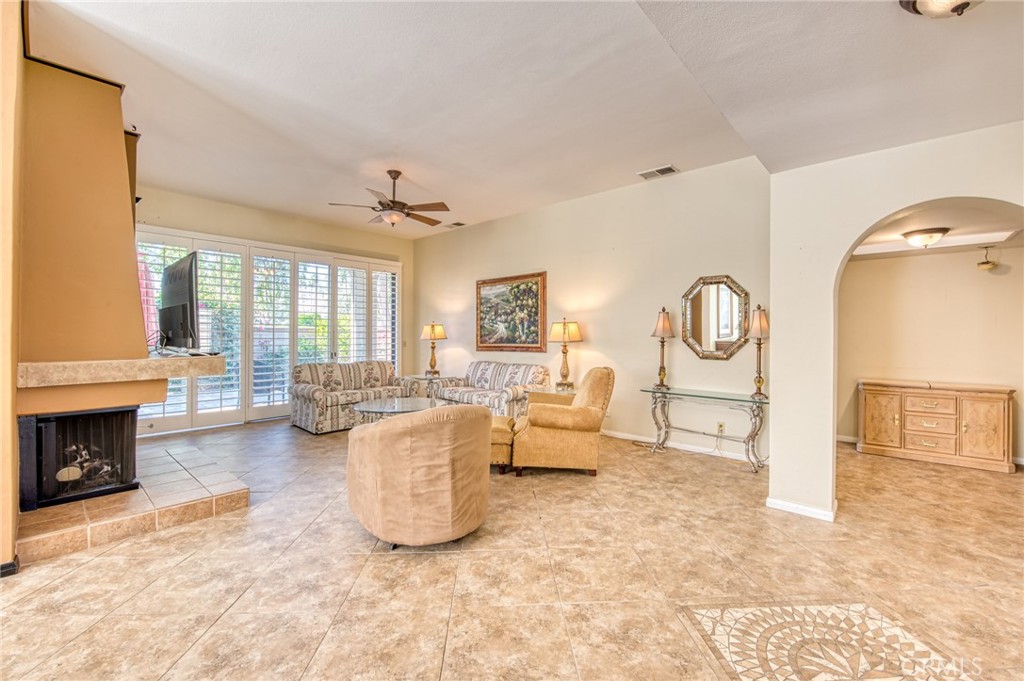 MLS #NP25067872 image #3