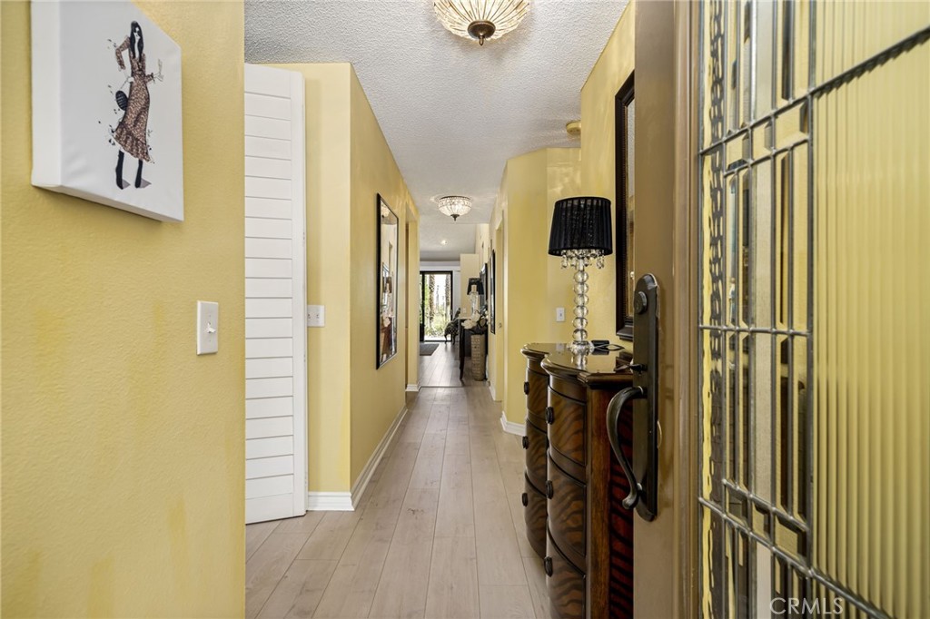 MLS #NP25123176 image #5