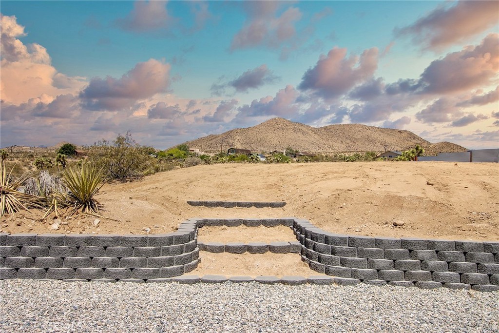 MLS #NP25136390 image #19