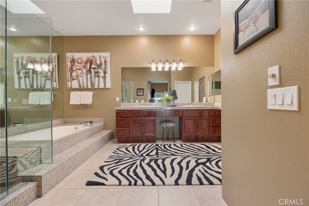 MLS #NP25140351 image #14