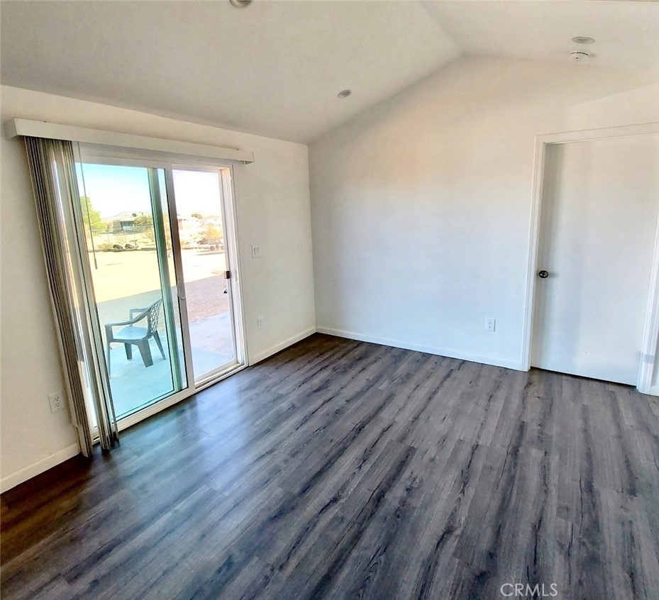 MLS #NP25150549 image #9