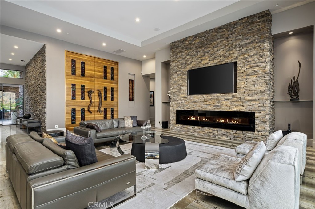 MLS #NP25203027 image #9