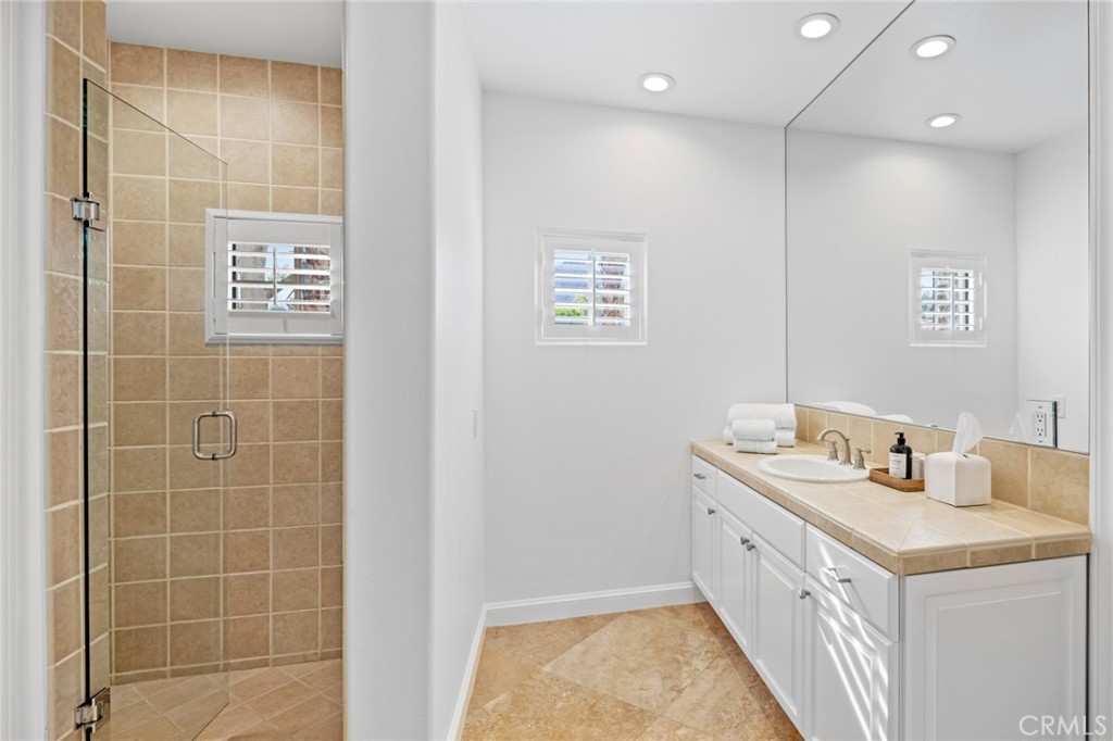 MLS #NP25227733 image #41