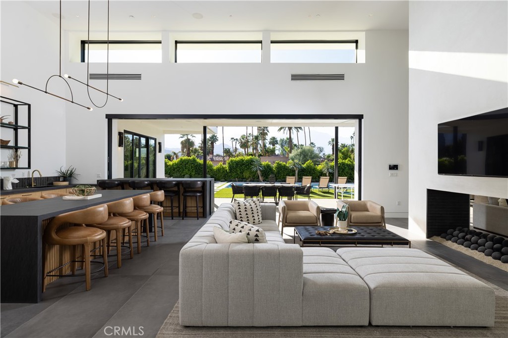 MLS #NP25230221 image #32