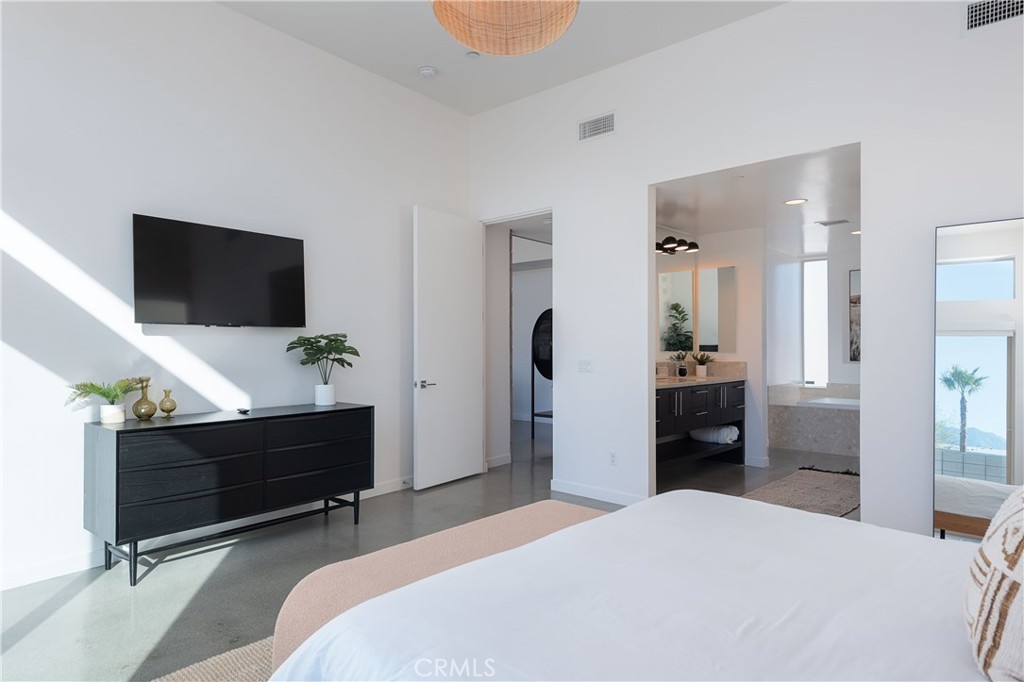 MLS #NP25238311 image #22