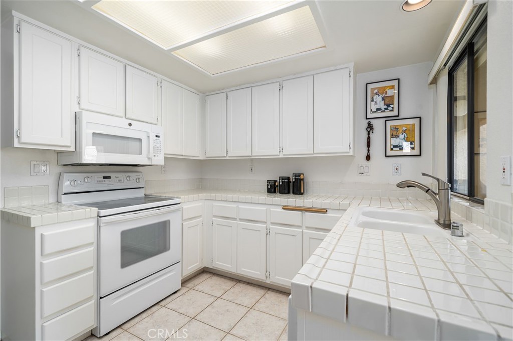 MLS #NP25244909 image #9