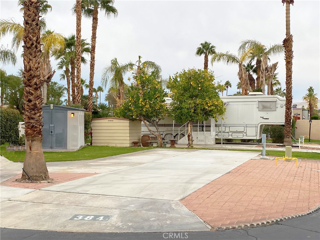 MLS #OC23005586 image #0