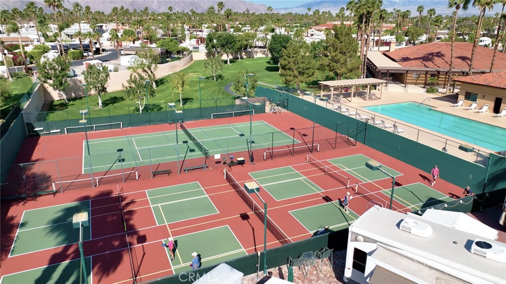 MLS #OC23005586 image #25