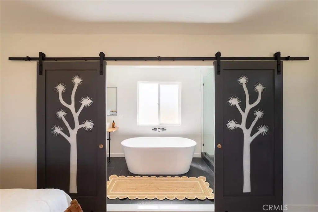 MLS #OC24163144 image #16