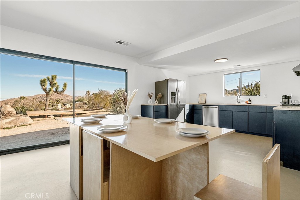 MLS #OC24192453 image #15