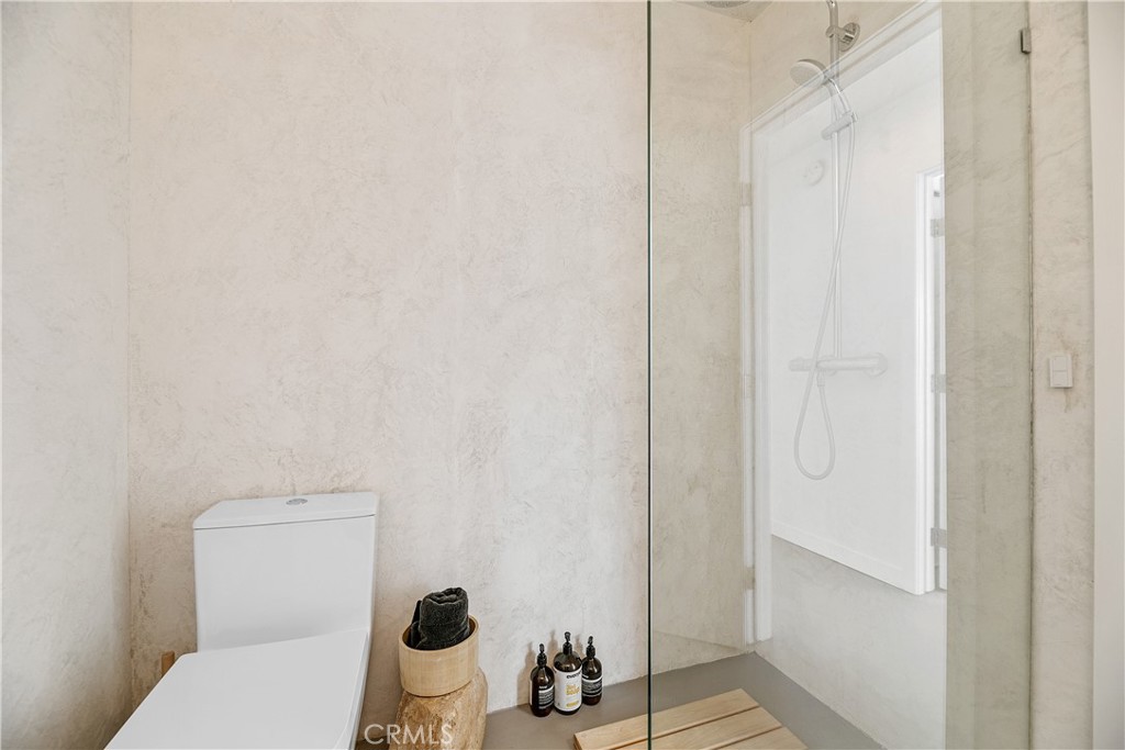 MLS #OC24192453 image #23