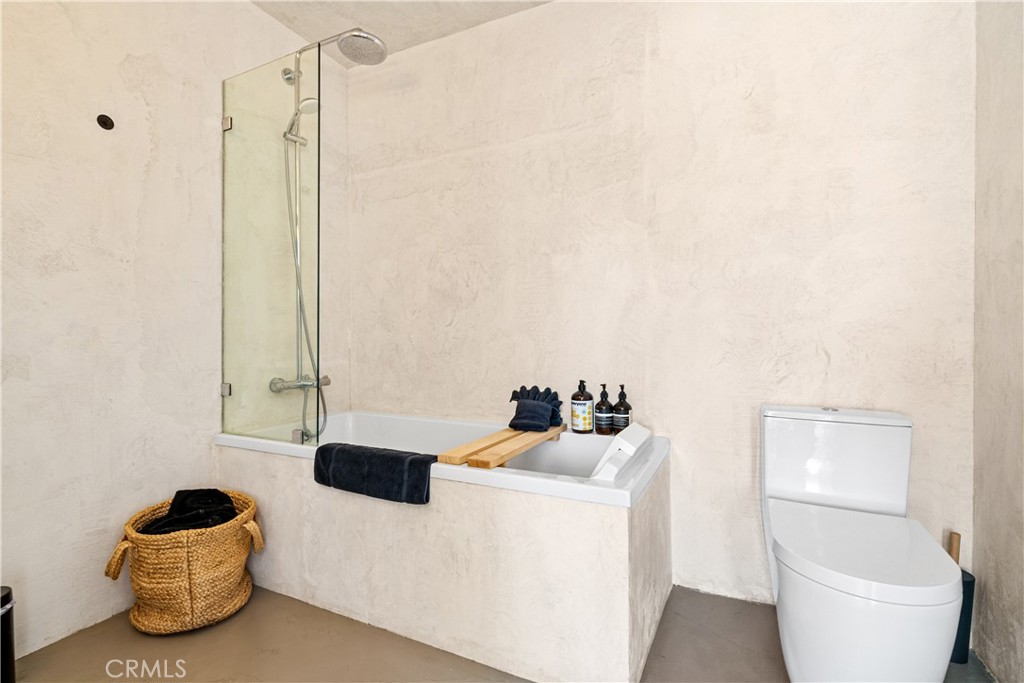 MLS #OC24192453 image #31