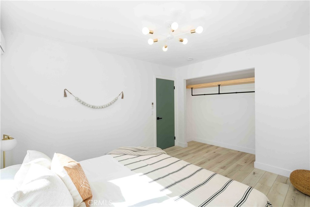MLS #OC24223209 image #11
