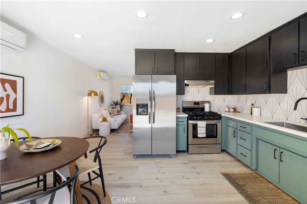 MLS #OC24223209 image #23